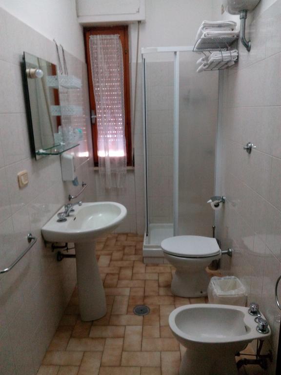 Hotel Lea グロッセート 部屋 写真
